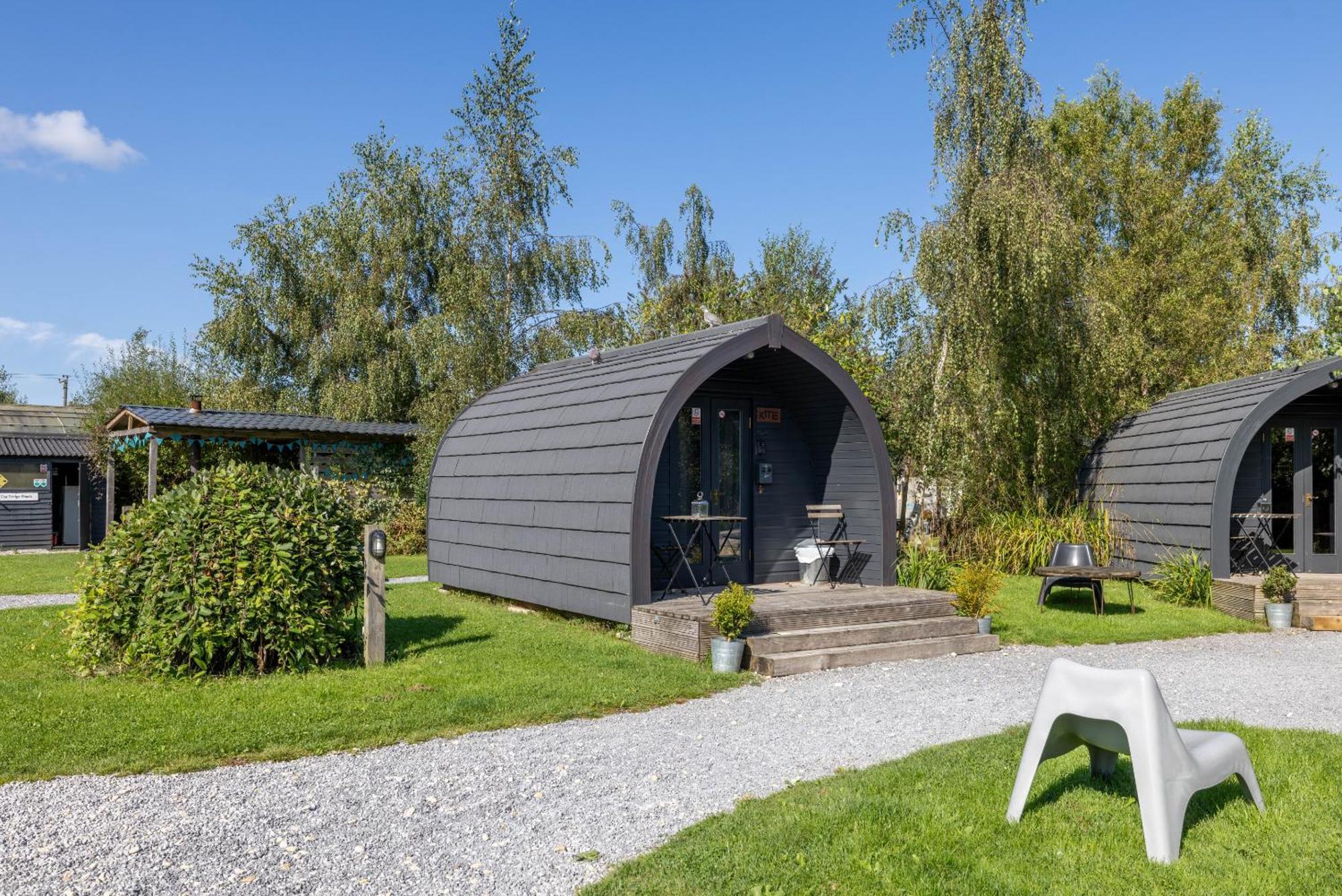 The Little Hide - Adult Only Camping Pods Wigginton  Bilik gambar